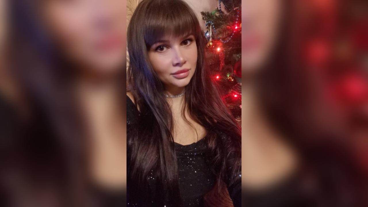 Webcam chat profile for CloudyStar: Ask about my Hobbies