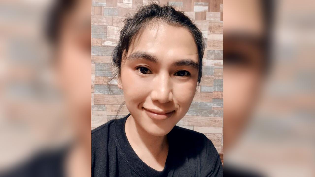 Webcam chat profile for KissyBunny69: Kissing