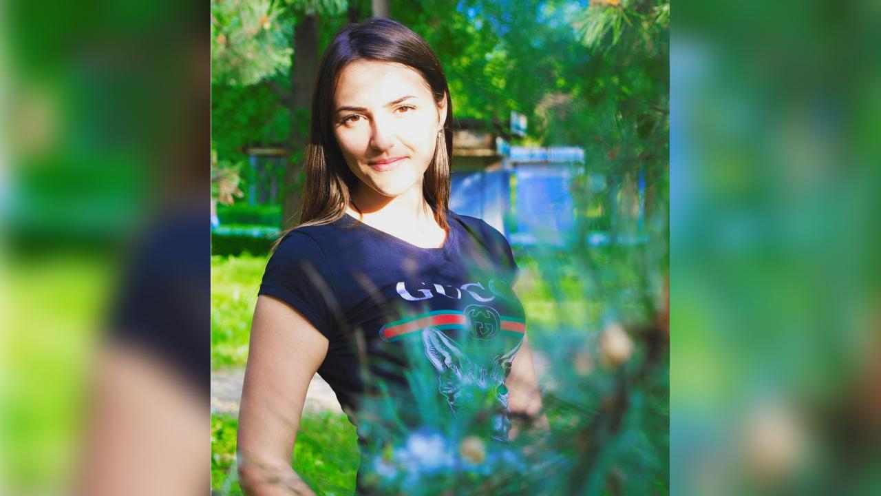 Webcam chat profile for FoxInAction: Outfits