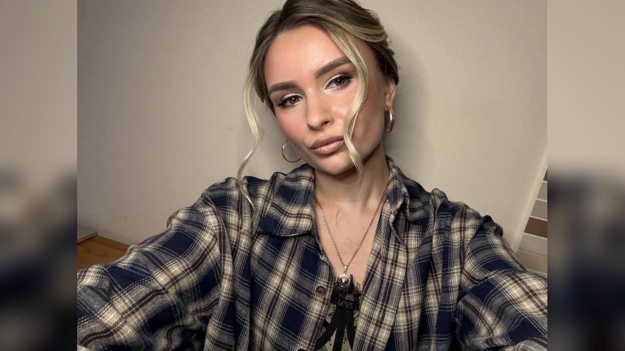 Webcam chat profile for MisLove: Cooking