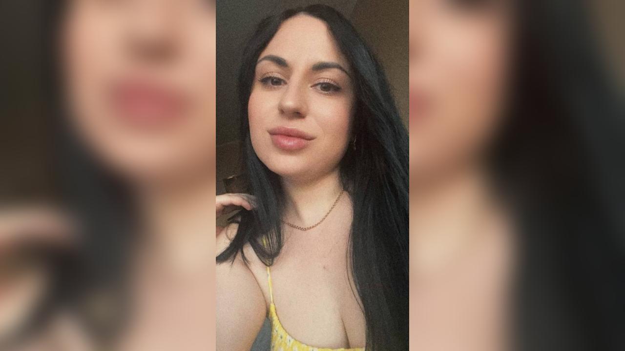 Webcam chat profile for BabyPeach