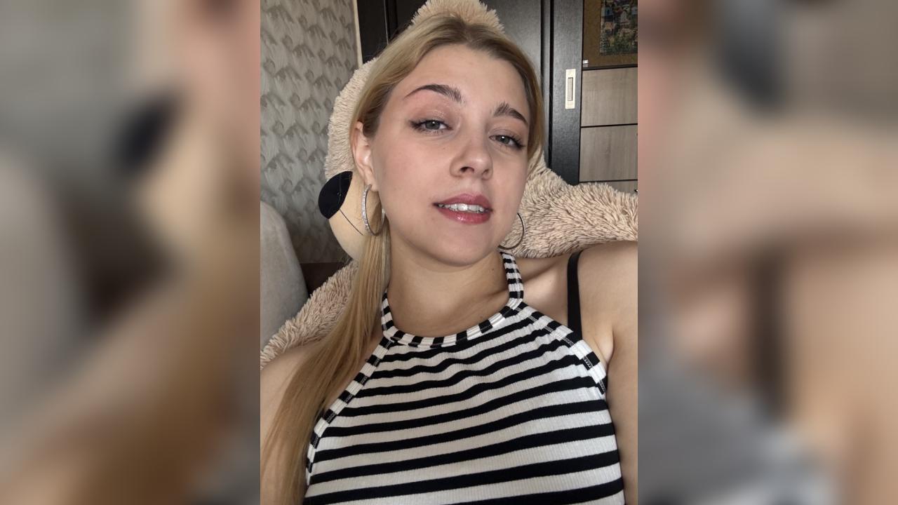 Webcam chat profile for OLivvka: Cooking