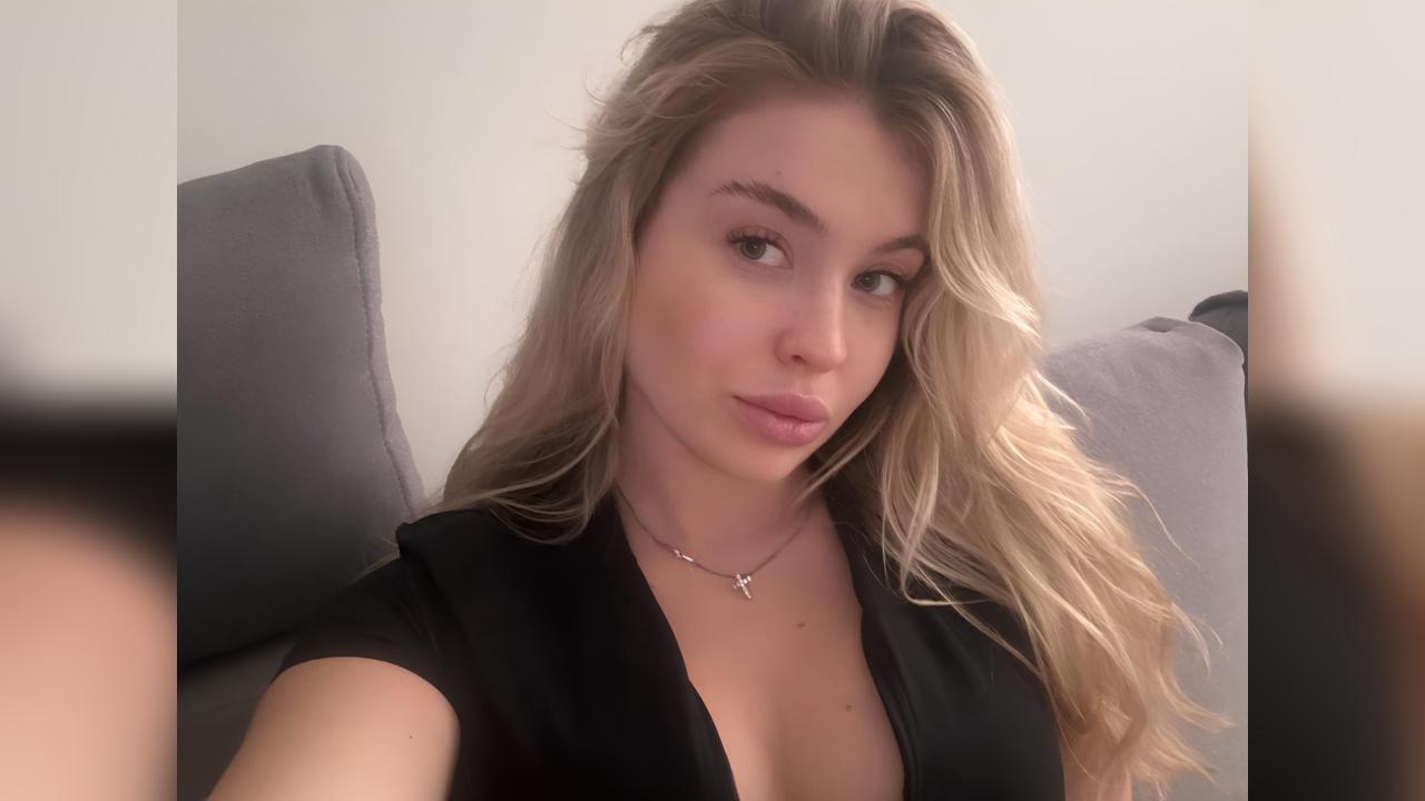 Webcam chat profile for CrystalBaby: Dancing