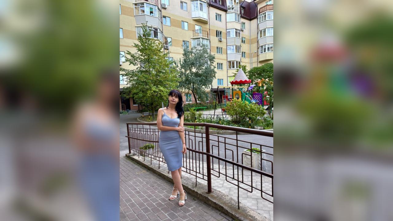 Webcam chat profile for ShineBliss: Ask about my Hobbies