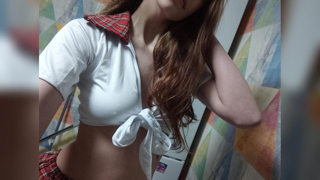 Webcam chat profile for HoneyBanny: Lingerie & stockings