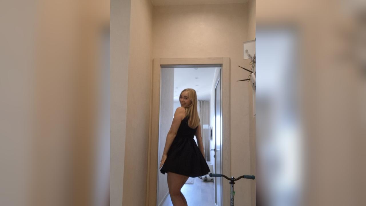 Webcam chat profile for TaliaNa: Ask about my Hobbies