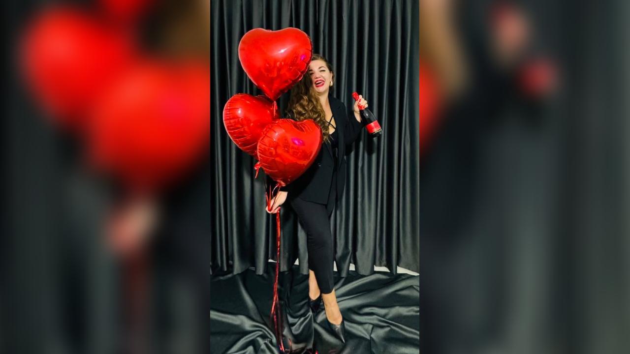 Webcam chat profile for LioRra: Ask about my Hobbies