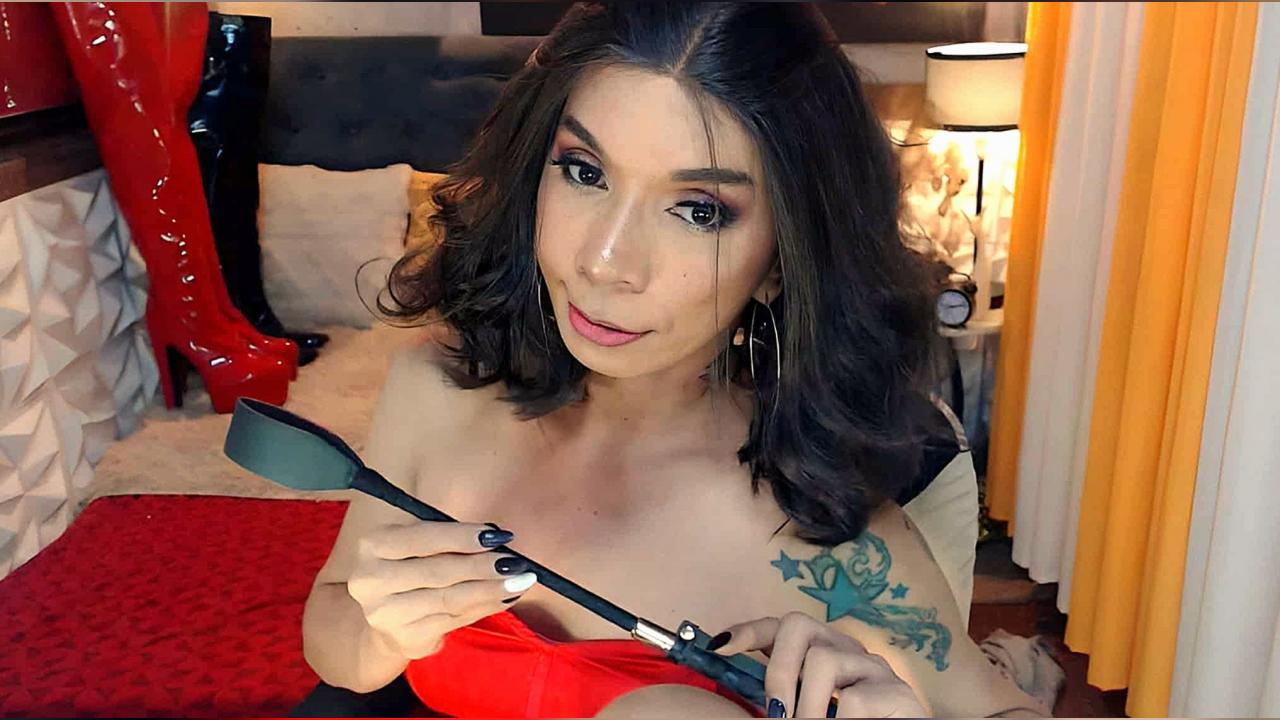 Webcam chat profile for CELINAFOX: Dominatrix