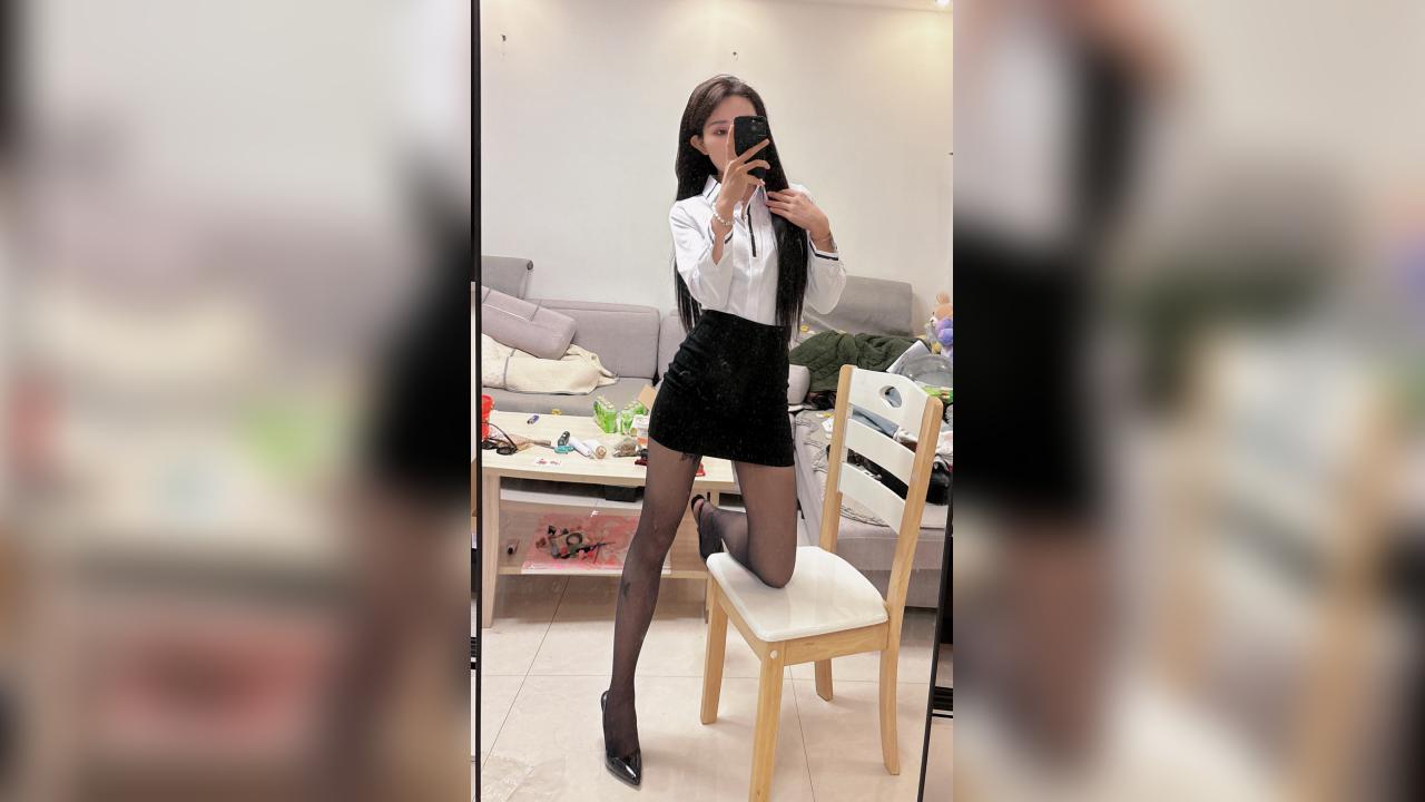 Webcam chat profile for JennaLena: Lingerie & stockings
