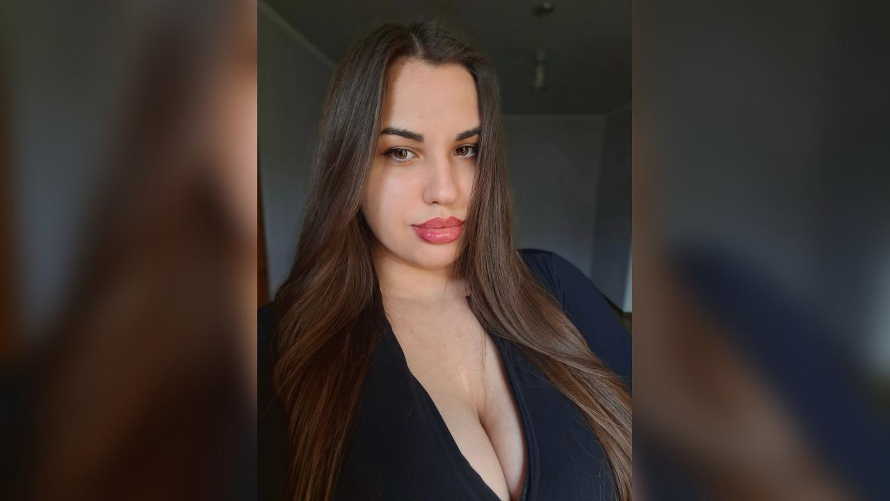 Webcam chat profile for Anietta