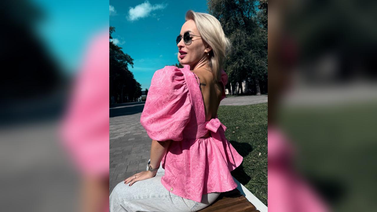 Webcam chat profile for OdrinaOcean: Leather