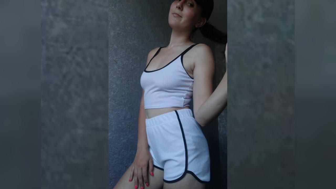 Webcam chat profile for Vallisse: Lingerie & stockings