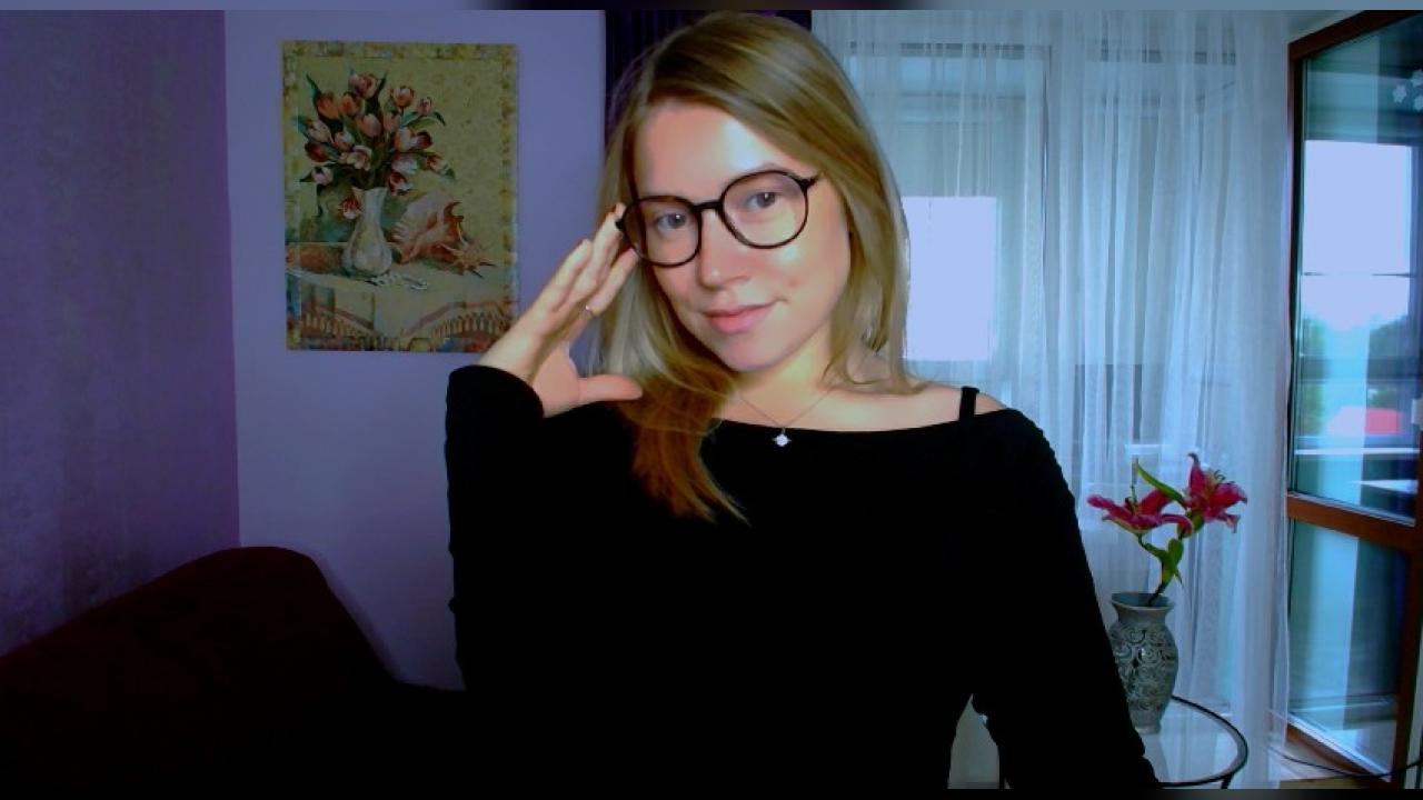 Webcam chat profile for TaylorBre: Legs, feet & shoes