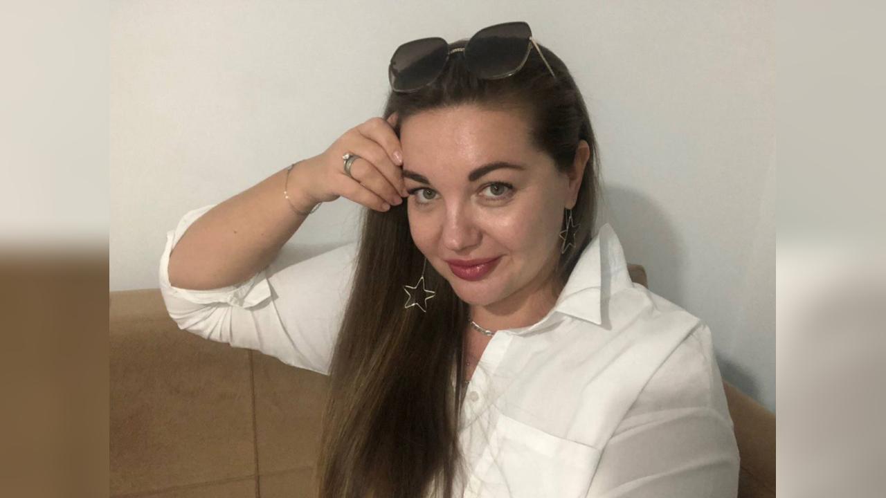 Webcam chat profile for LioRra: Ask about my Hobbies