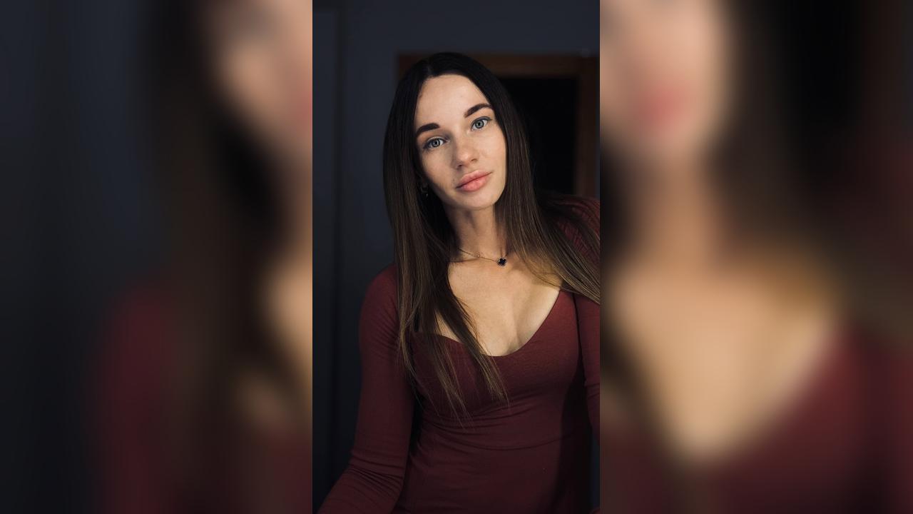 Webcam chat profile for TiSweeti: Travel