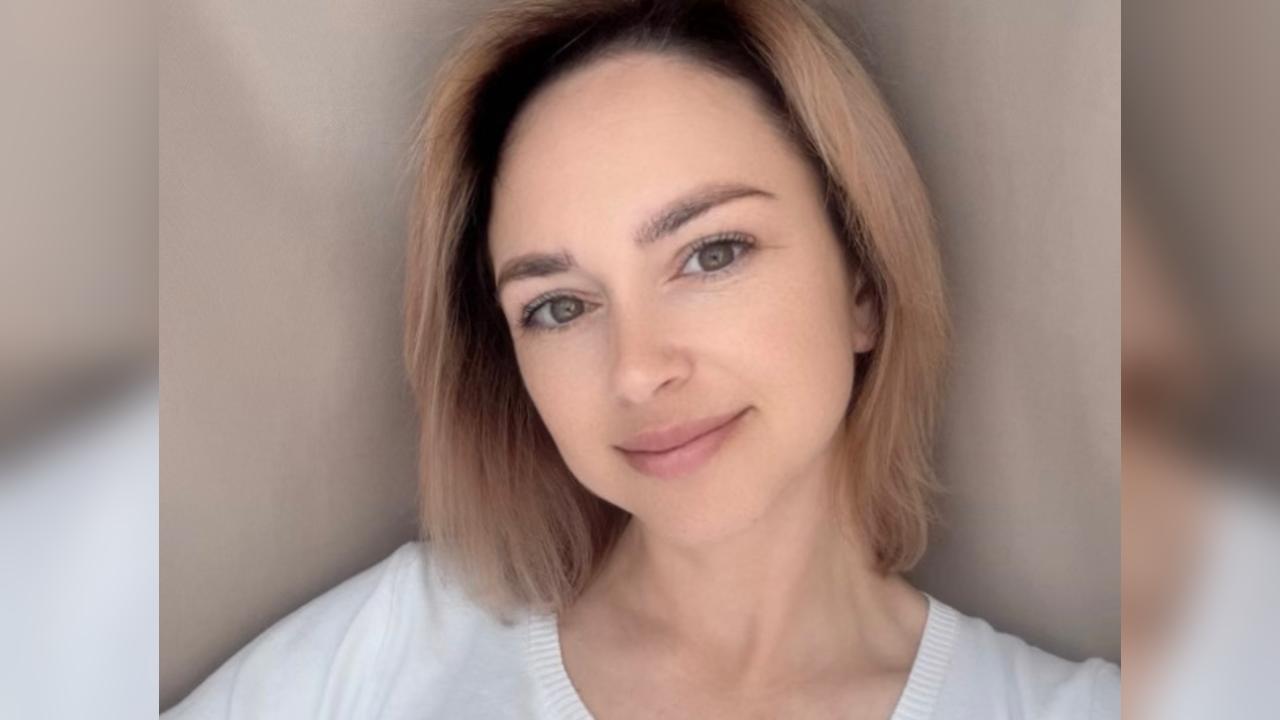 Webcam chat profile for CharmingVixen: Dancing