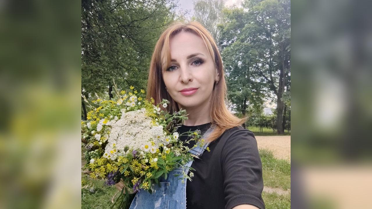 Webcam chat profile for JuliaBlonde: Outfits