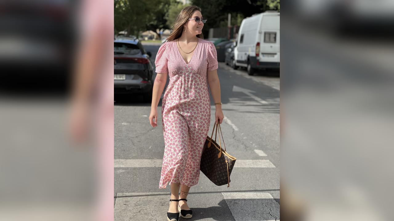 Webcam chat profile for Jeniya: Outfits