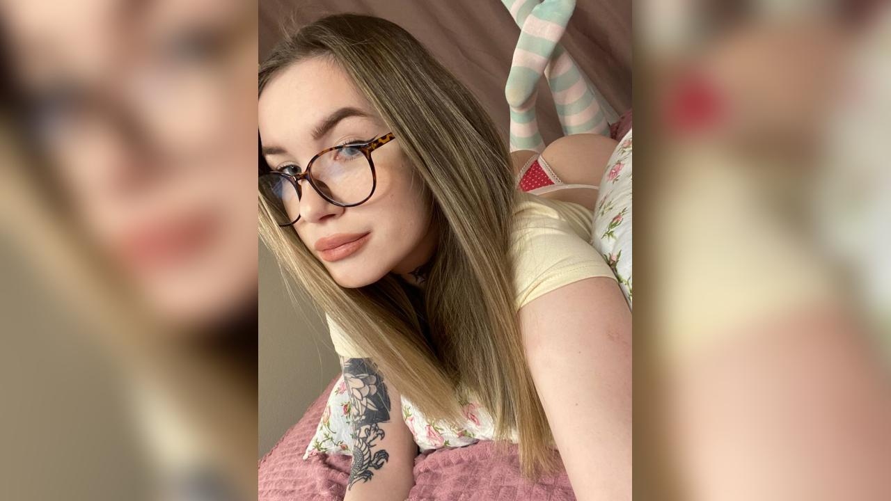 Webcam chat profile for LilyHaze: Dominatrix