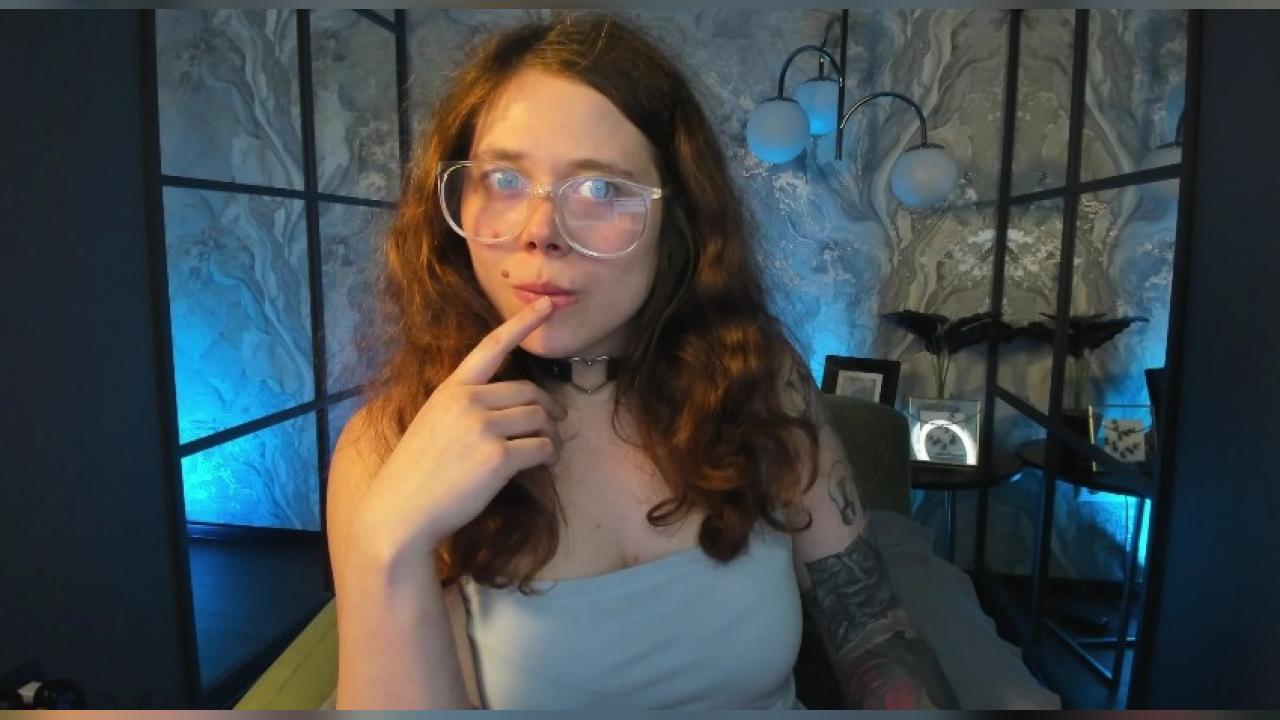 Webcam chat profile for SophiePure: Bondage & discipline