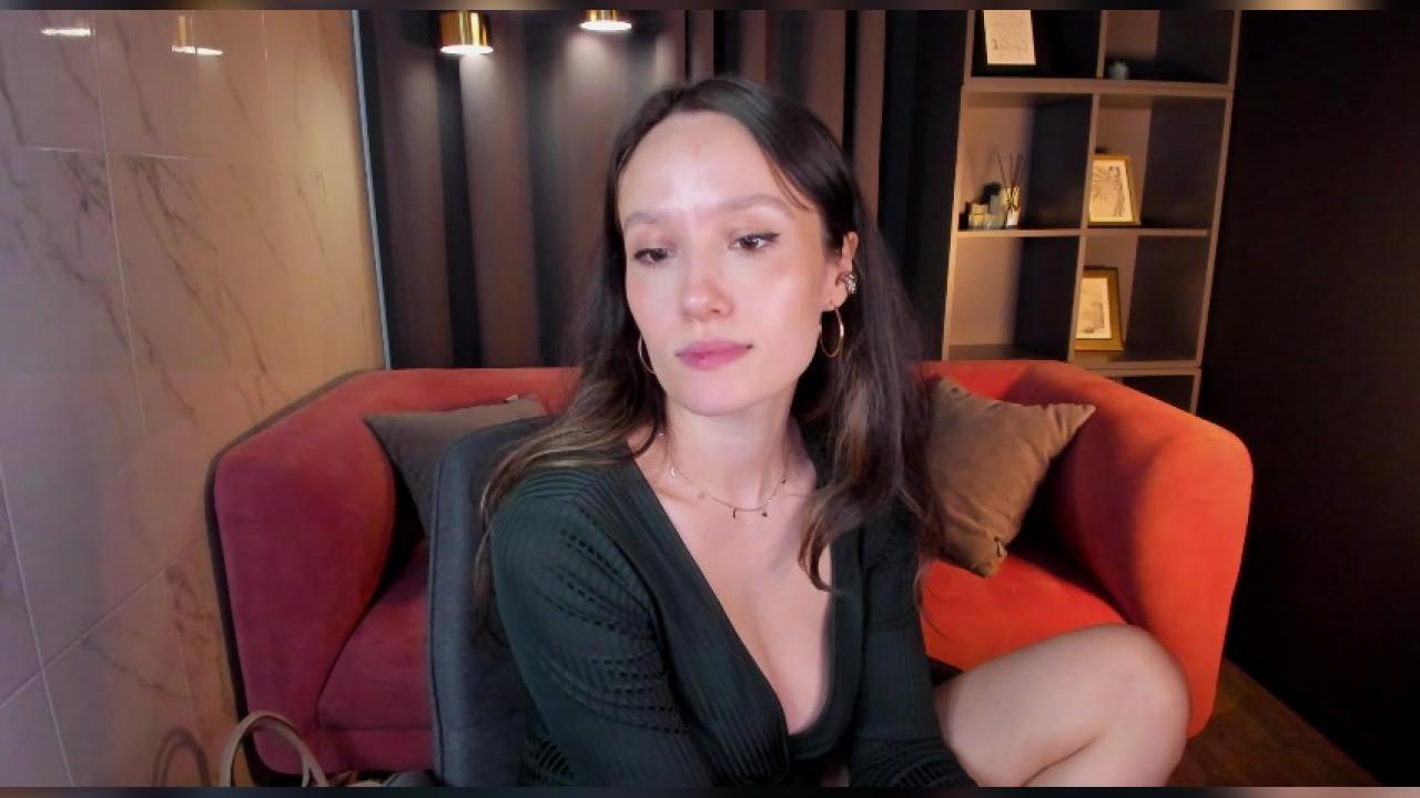 Webcam chat profile for AgnesGoddes: Legs, feet & shoes