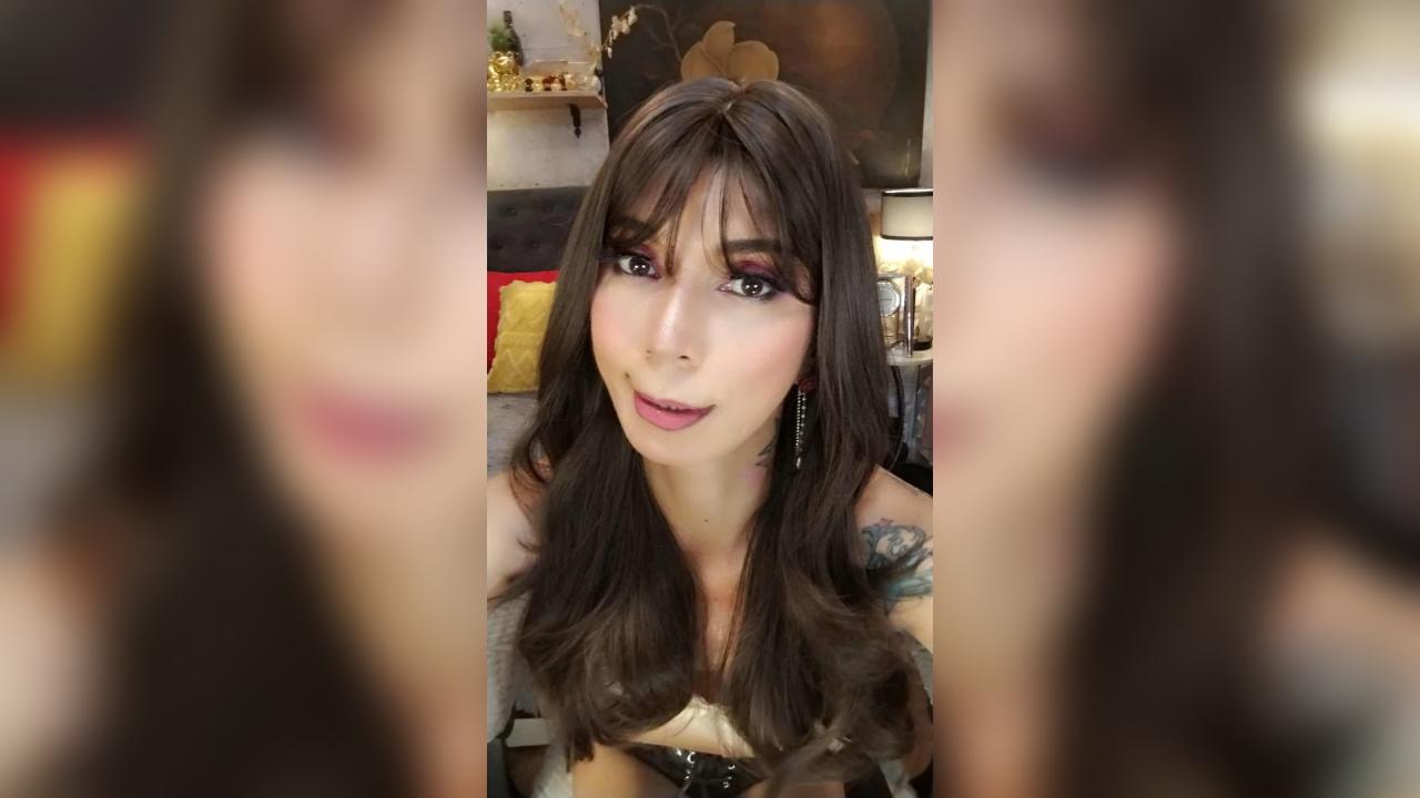 Webcam chat profile for CELINAFOX: Dominatrix