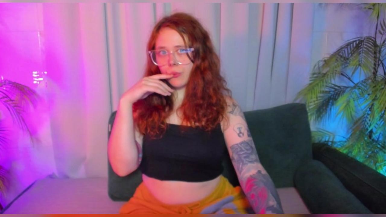 Webcam chat profile for SophiePure: Bondage & discipline