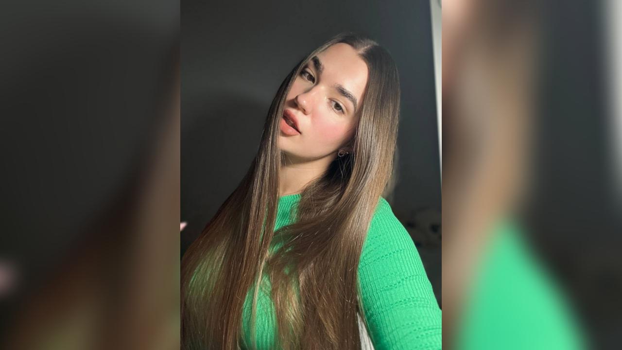 Webcam chat profile for SKarlet: Ask about my Hobbies