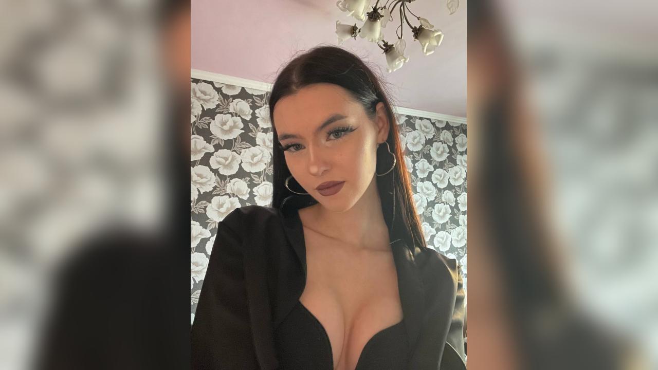 Webcam chat profile for Magic1OfLove: Ask about my Hobbies