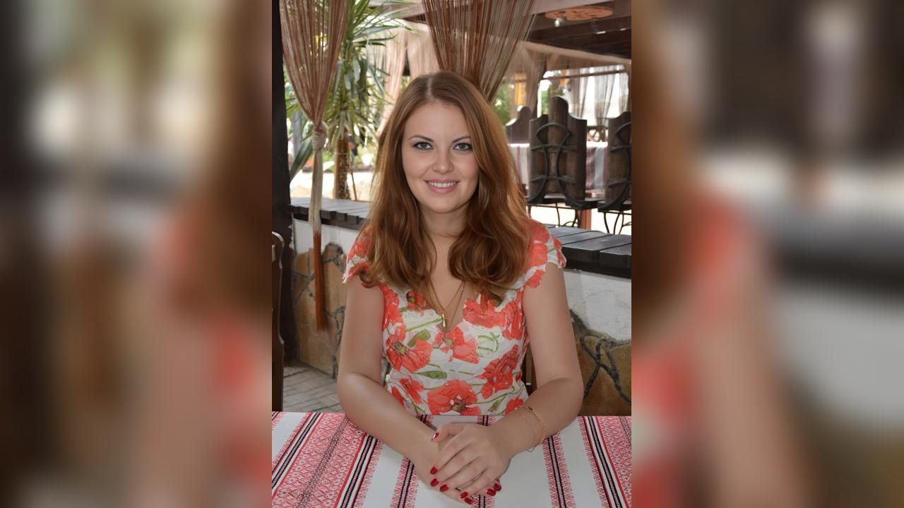 Webcam chat profile for EkaMur: Travel