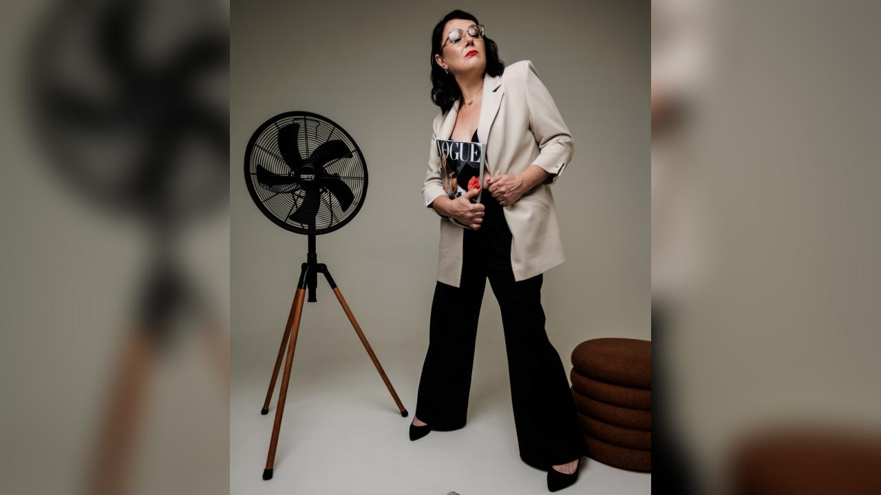 Webcam chat profile for LovelyAerial: Exercise