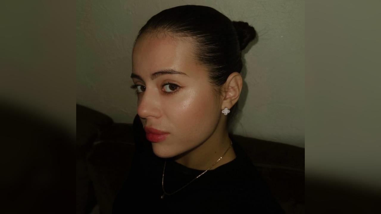 Webcam chat profile for CherryGoddess: Nails