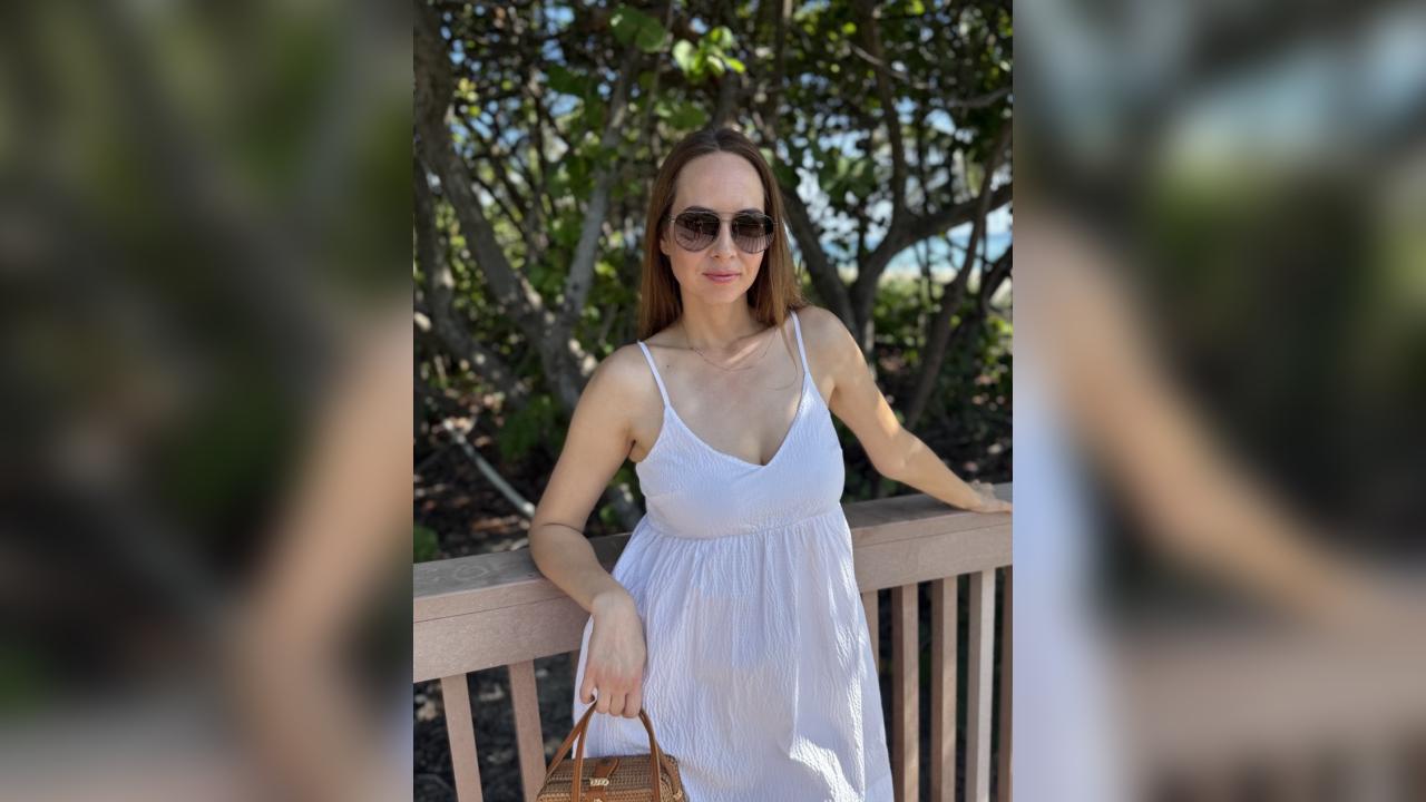 Webcam chat profile for WordDream