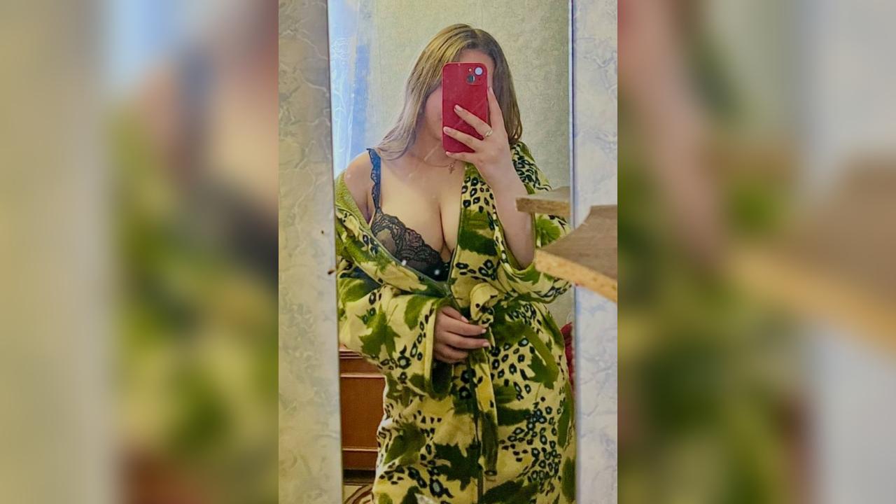 Webcam chat profile for CuddiesGirl