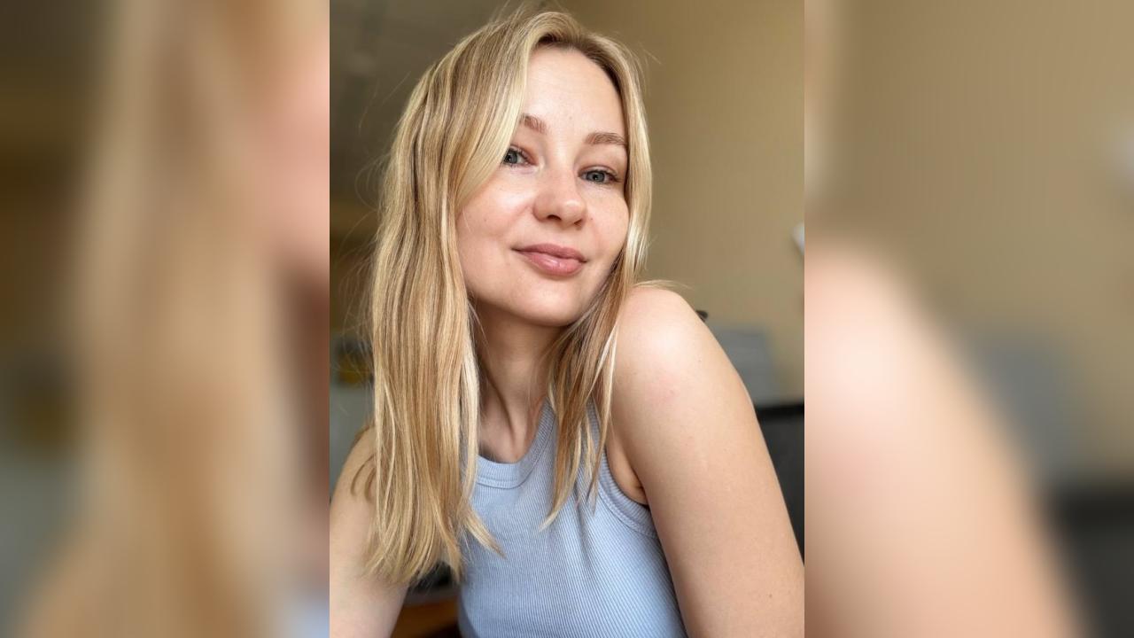 Webcam chat profile for ShineFlower