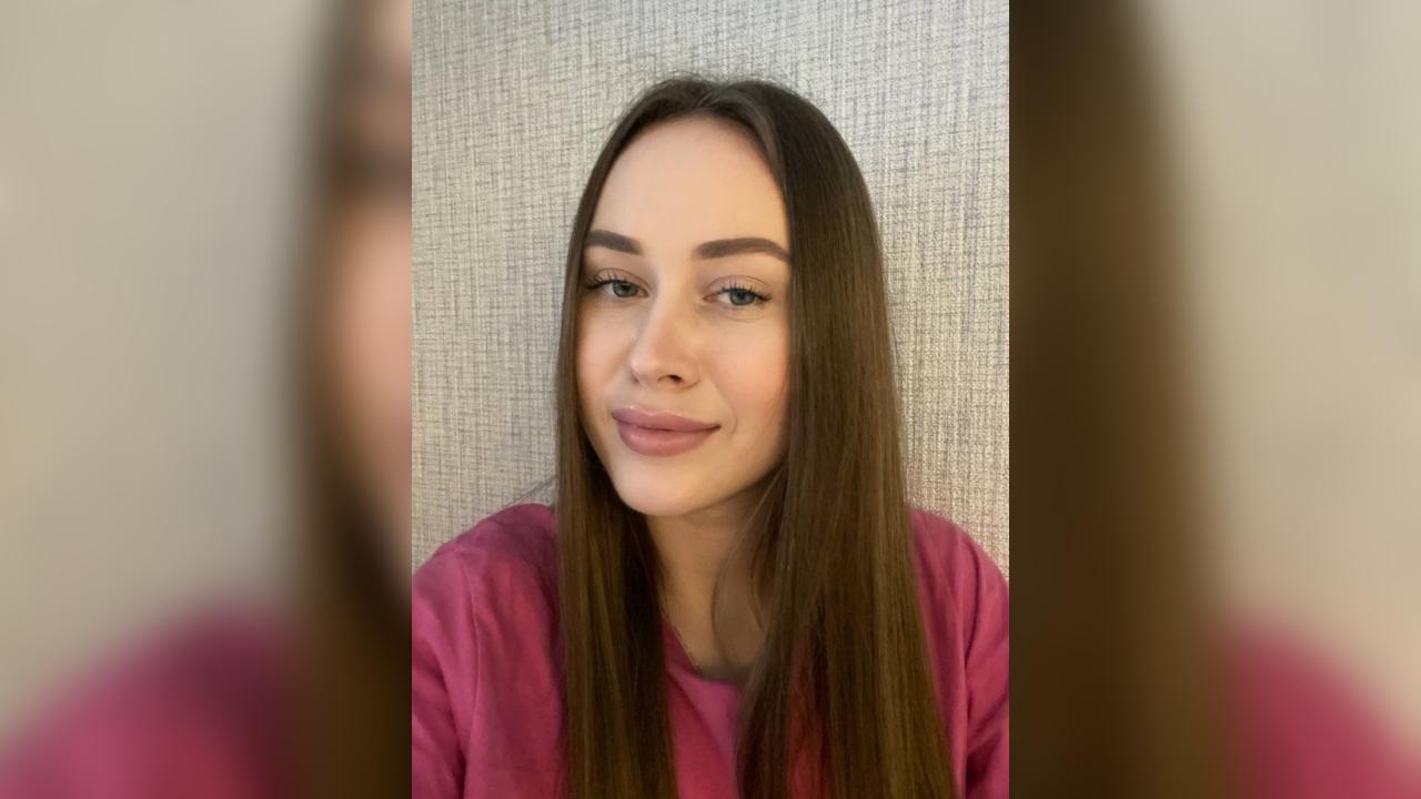 Webcam chat profile for Raissa: Cooking