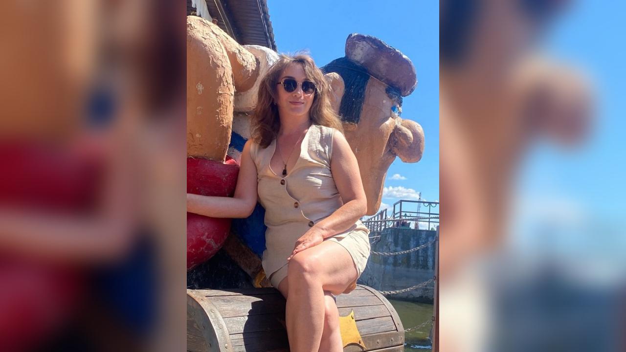 Webcam chat profile for StarryDream7: Cooking