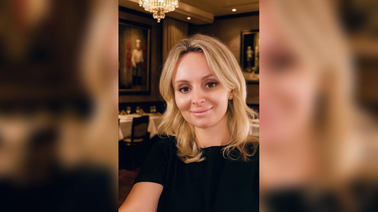 Webcam chat profile for MmmmBeautyyy