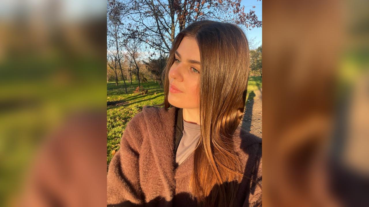 Webcam chat profile for ElvaA: Ask about my Hobbies