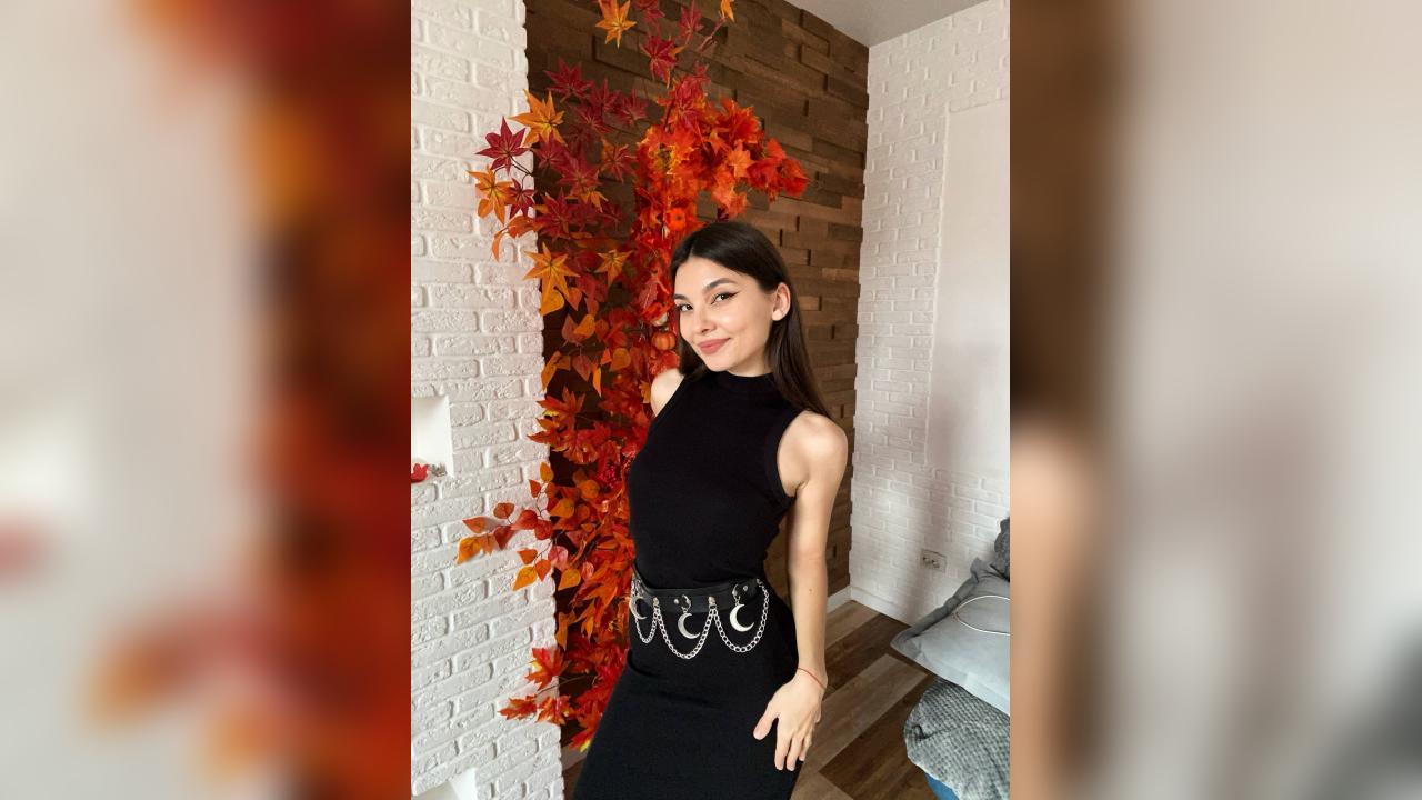 Webcam chat profile for luuna69