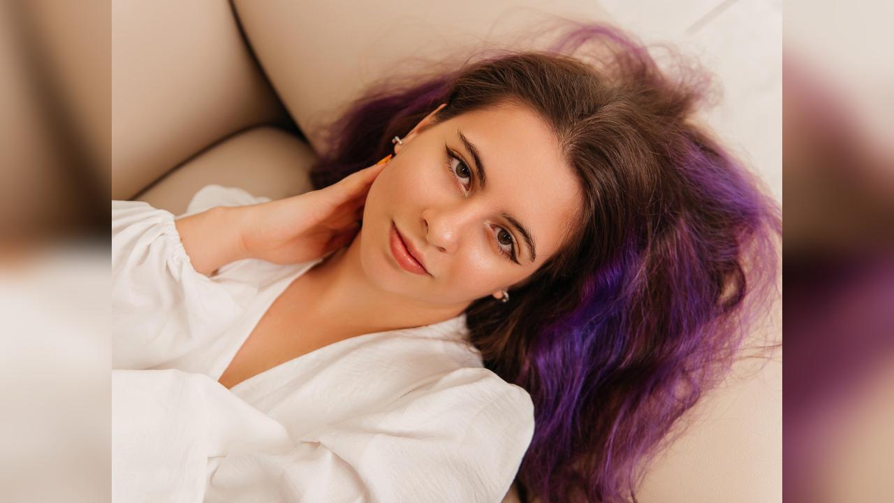 Webcam chat profile for AkiraH21: Lingerie & stockings