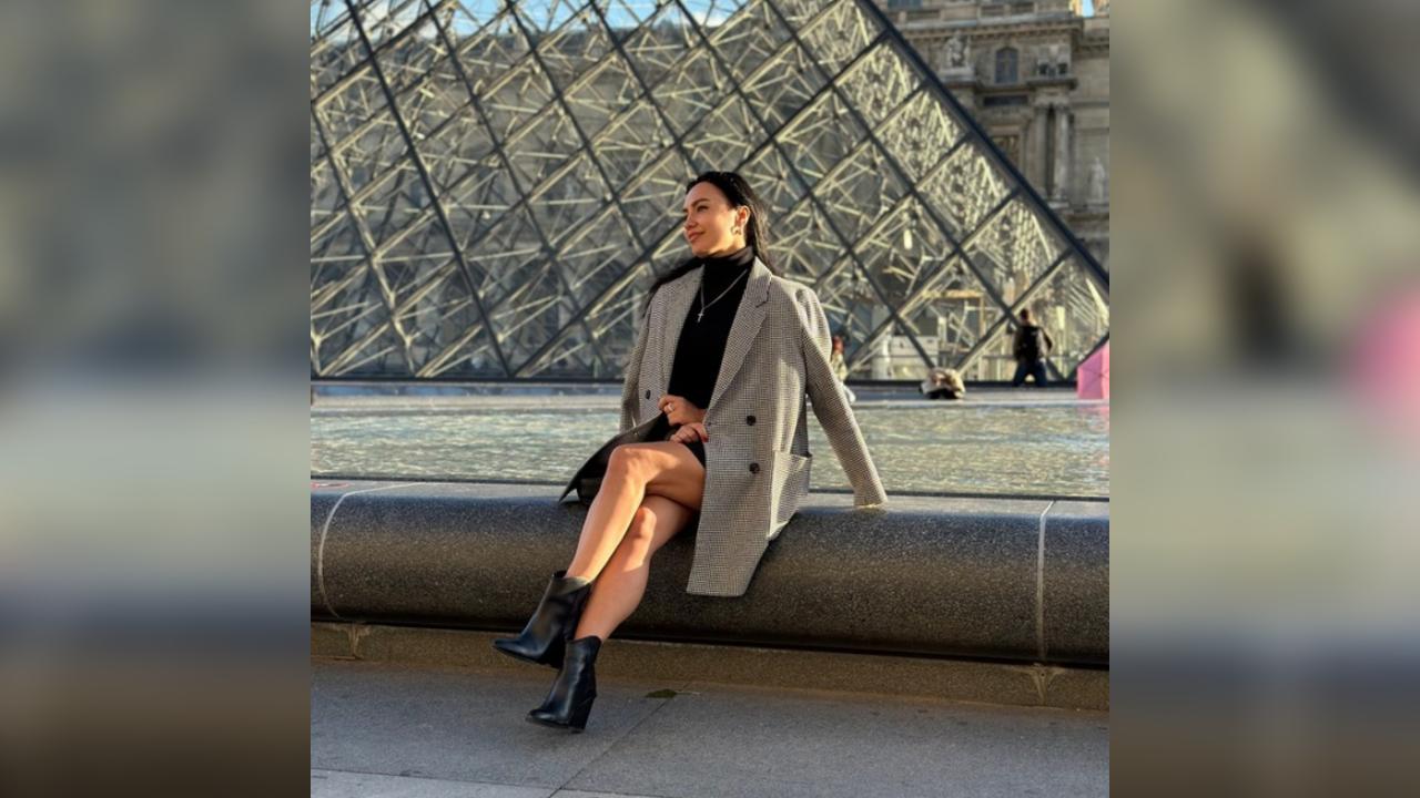 Webcam chat profile for SweetNana: Nails