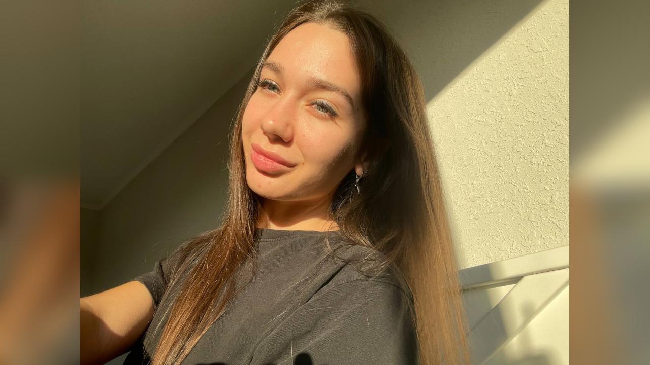 Webcam chat profile for ktrnss: Cooking