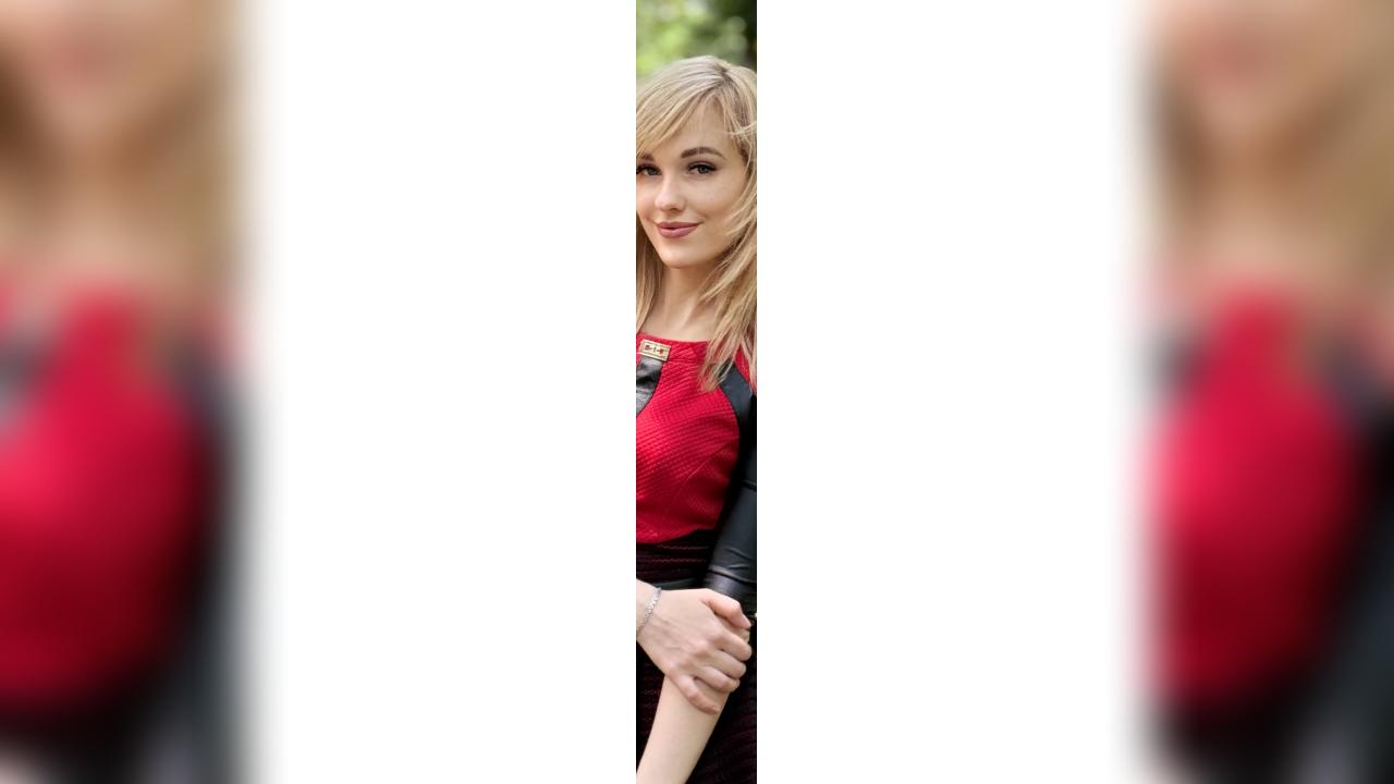 Webcam chat profile for SunMalins: Travel