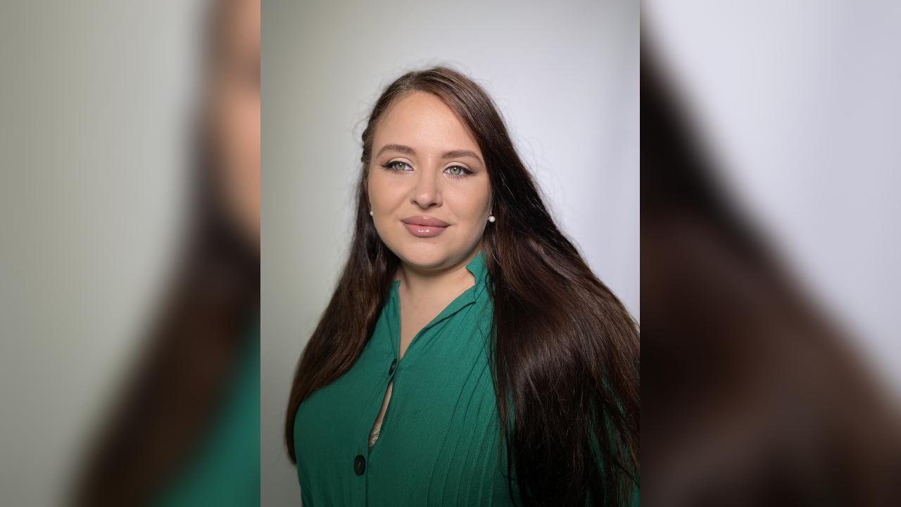 Webcam chat profile for BellaVivi: Ask about my other activities