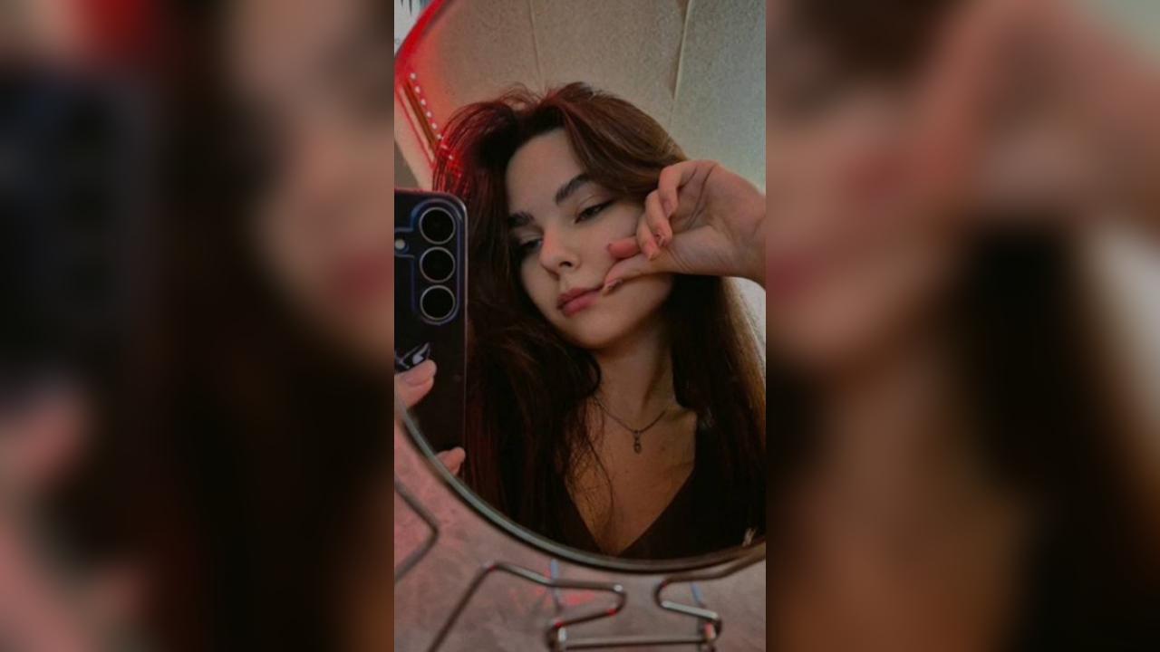 Webcam chat profile for HotQueen: Latex & rubber