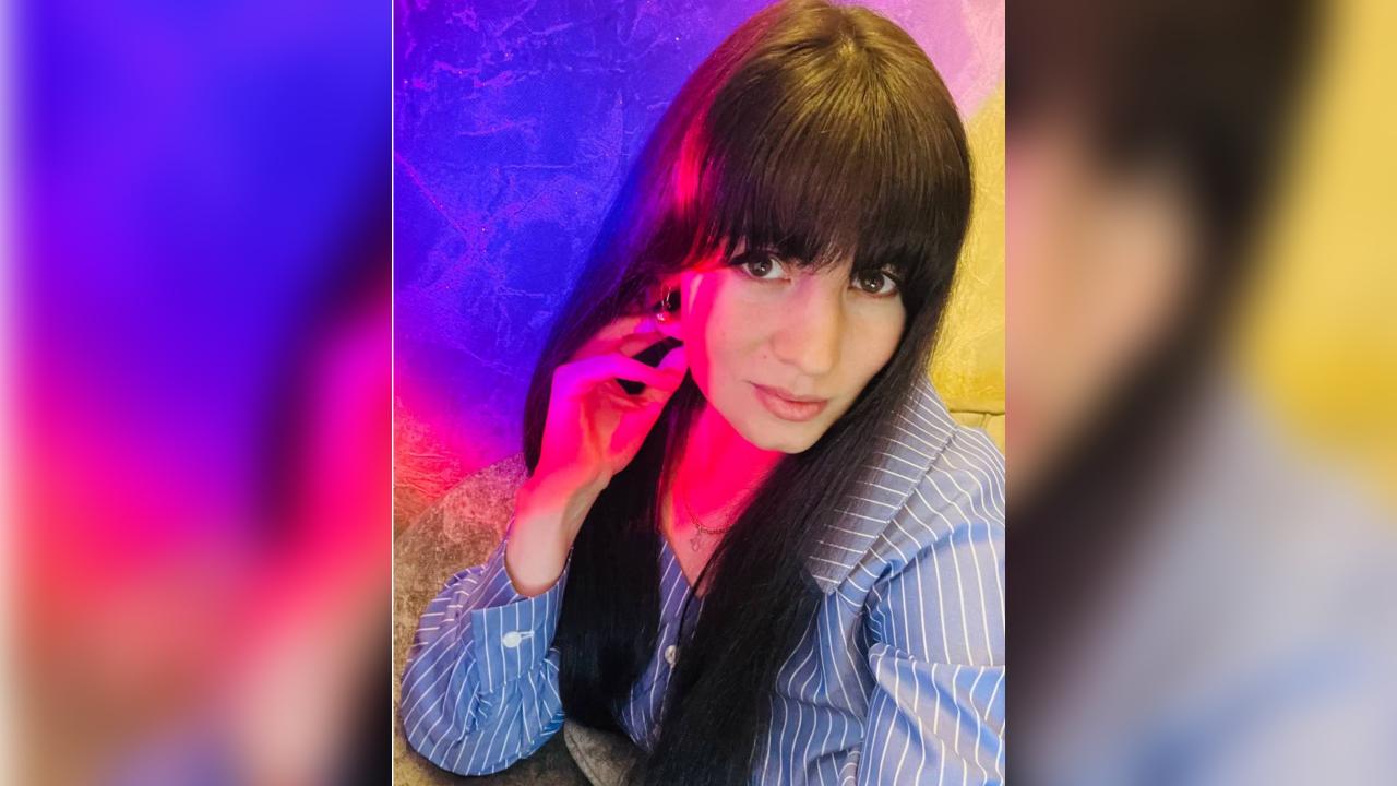 Webcam chat profile for KIEra