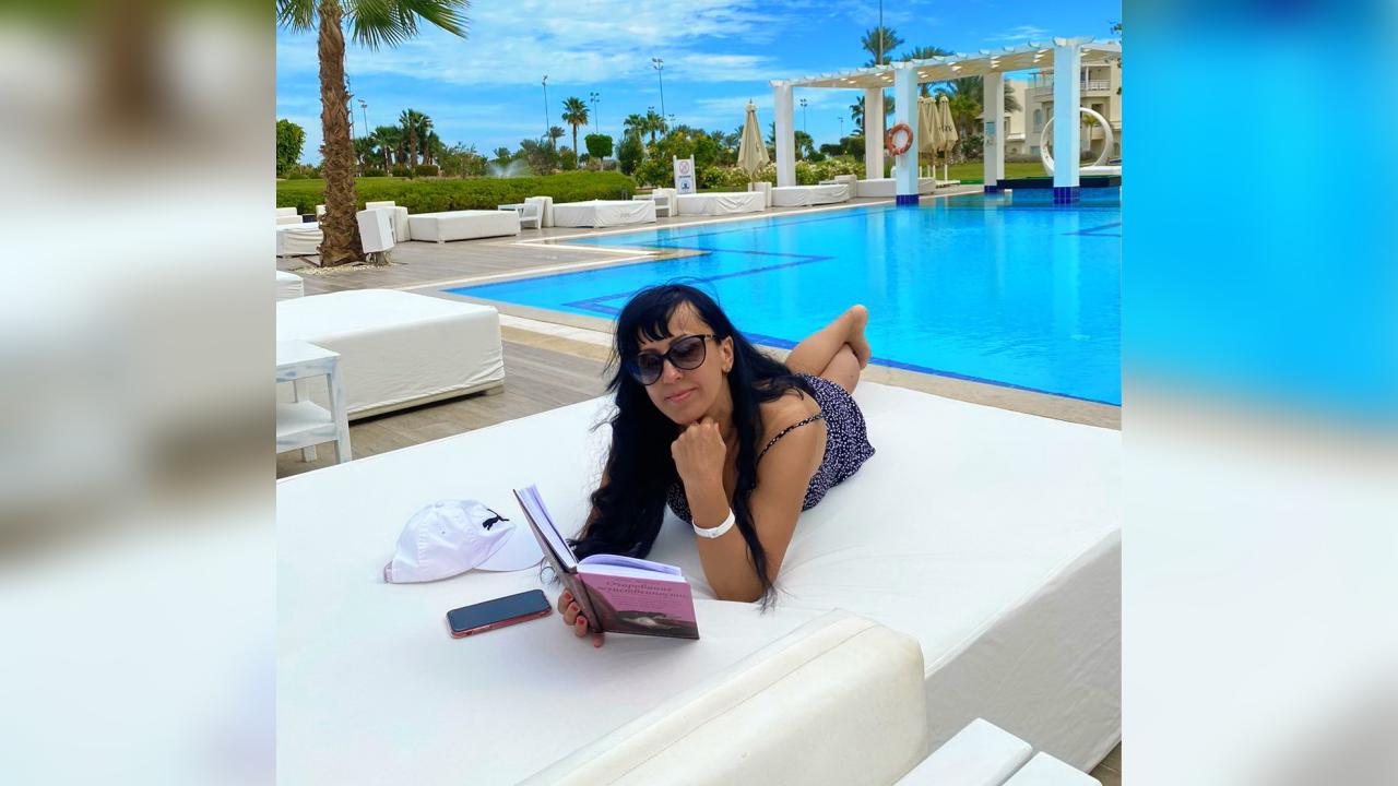 Webcam chat profile for VivienneDior: Outfits