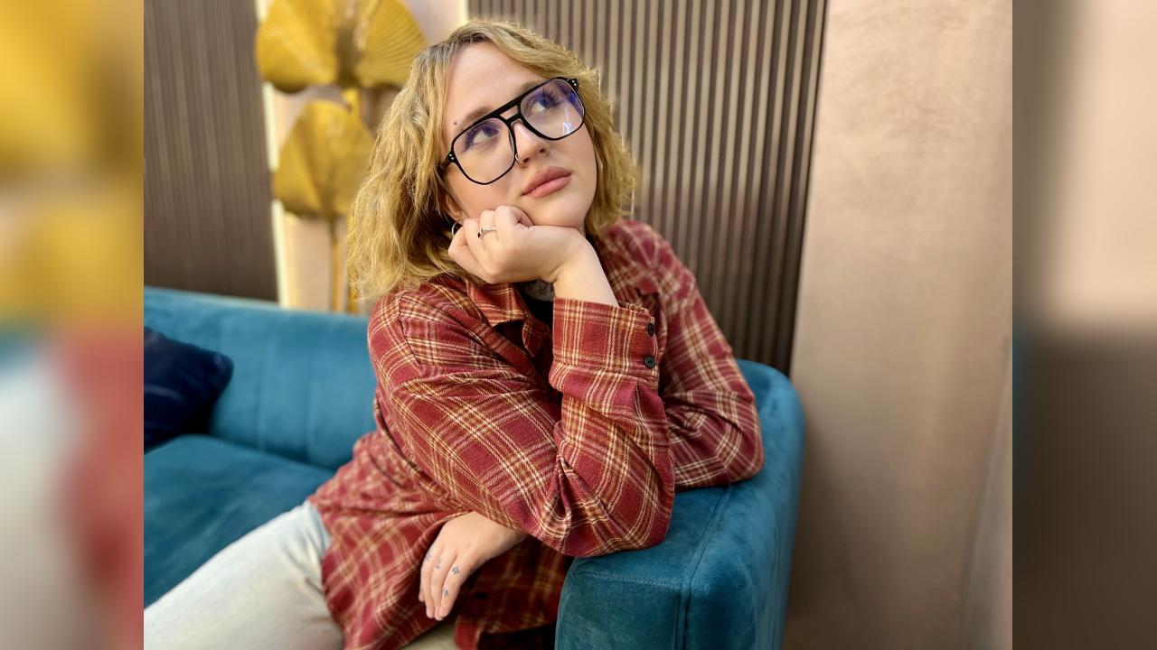 Webcam chat profile for SerenaV34: Lingerie & stockings