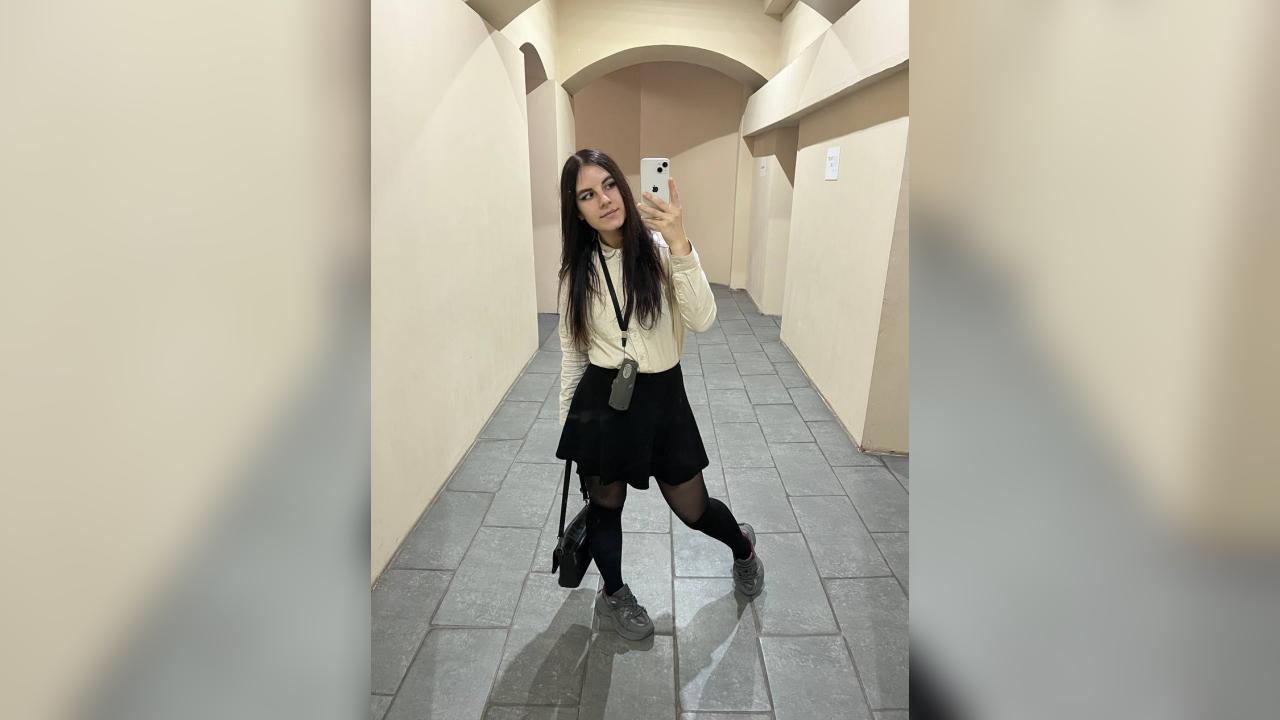 Webcam chat profile for KellyWoods: Leather